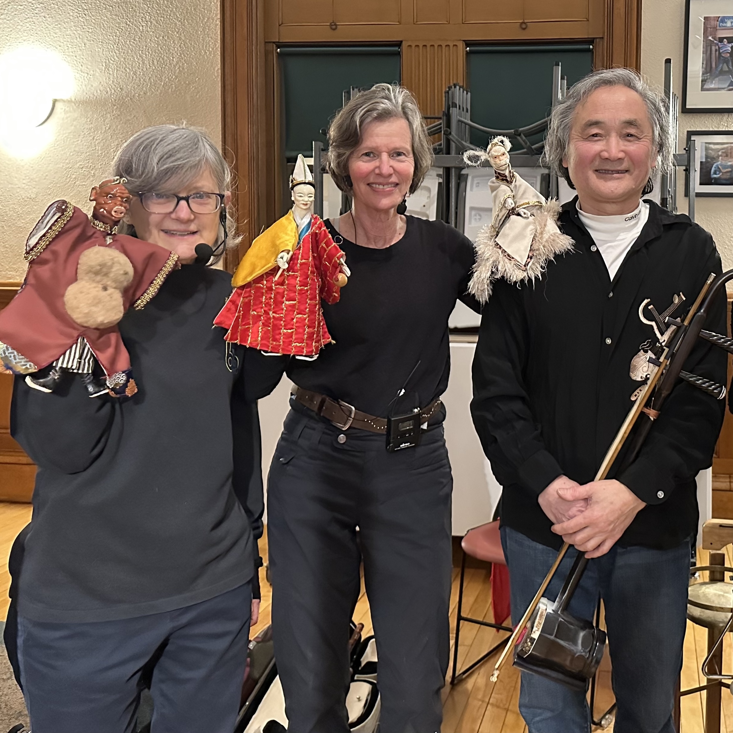 Puppeteers Madeleine Beresford, Margaret Moody, and Musician Jimmy Zhao